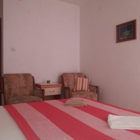 Apartments Erceg Omiš Exterior foto