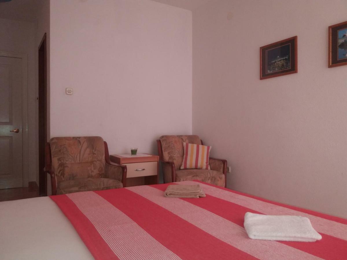 Apartments Erceg Omiš Exterior foto