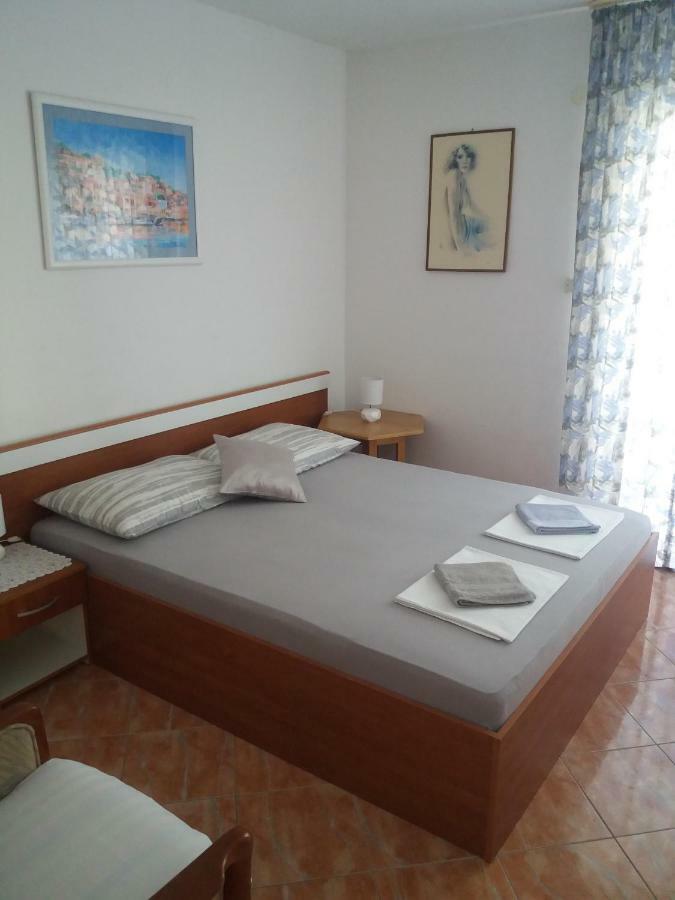Apartments Erceg Omiš Exterior foto
